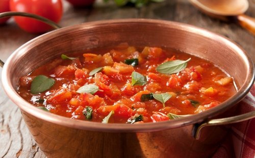 Molho Vermelho Refrescante - Tomate, Hortelã e Manjericão