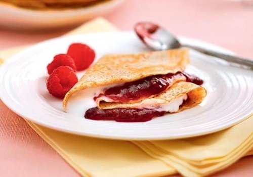 Crepe com Recheio de Creme de Coco e Geleia