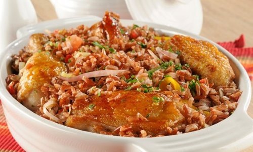 Galinhada Gourmet de Arroz Vermelho e Feijão Branco
