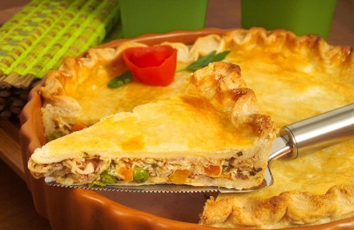 Pastelão tipo Torta de Frango com Legumes