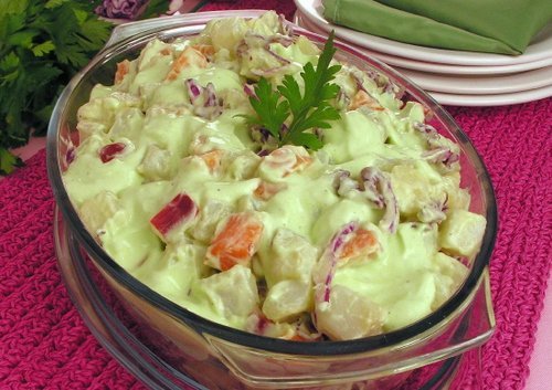 Salada de Batata com Maionese de Salsa