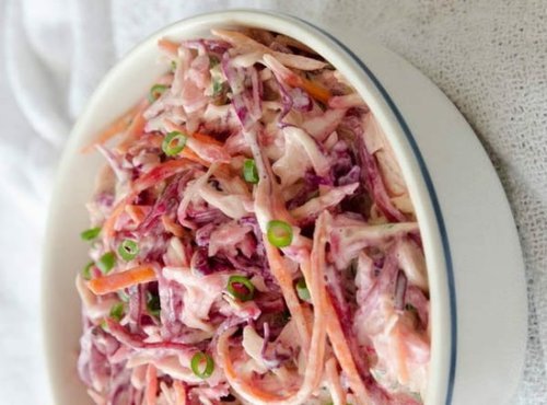 Salada de Atum com Repolho e Cenoura