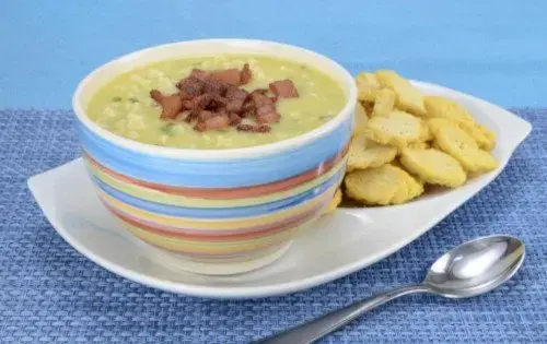 creme de mandioquinha cm crocante de bacon
